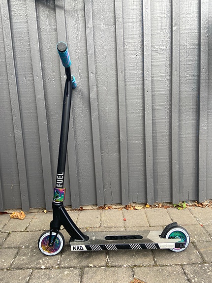 Product image 1 of 7