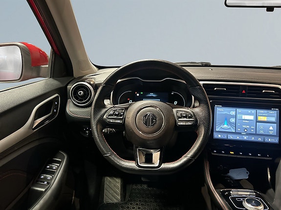 MG ZS EV 9 of 19