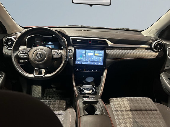 MG ZS EV 8 of 19