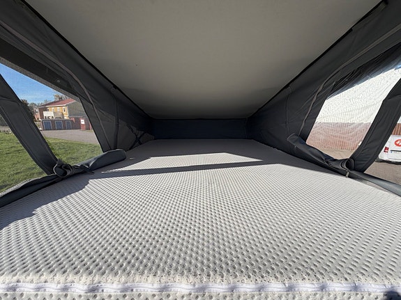 Carado *5.40m*Pop-up tak*4-bäddar*Nya 140hk Euro 6*Dragkrok: 2500kg 17 of 30