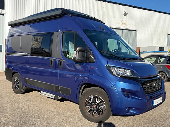 Carado *5.40m*Pop-up tak*4-bäddar*Nya 140hk Euro 6*Dragkrok: 2500kg