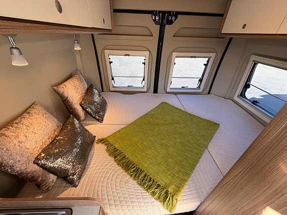 Carado *5.40m*Pop-up tak*4-bäddar*Nya 140hk Euro 6*Dragkrok: 2500kg 10 of 30