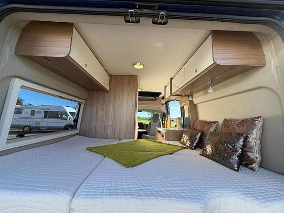 Carado *5.40m*Pop-up tak*4-bäddar*Nya 140hk Euro 6*Dragkrok: 2500kg 11 of 30