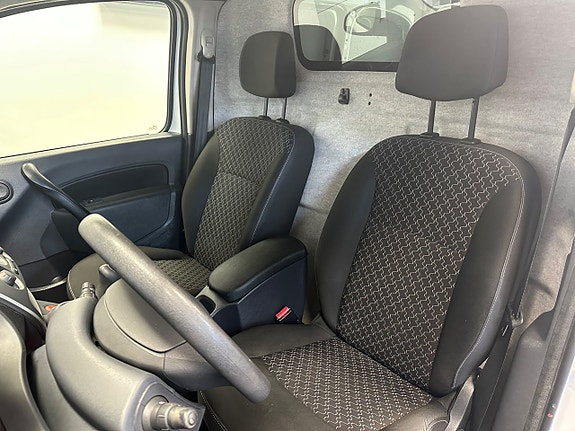 Renault Kangoo Express 15 of 22