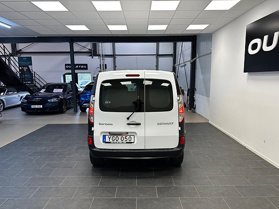 Renault Kangoo Express 8 of 22