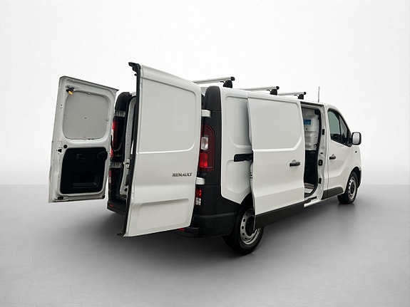 Renault Trafic 10 of 24