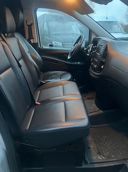Mercedes-Benz Vito 119 7 of 12