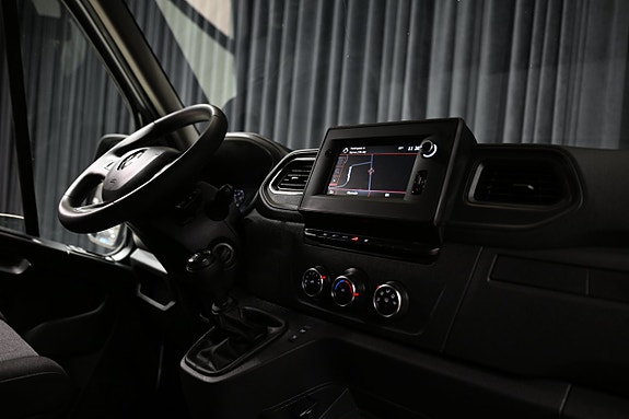 Renault Master 24 of 24
