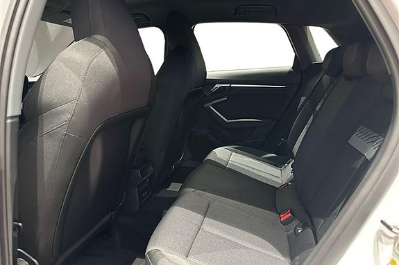 Audi A3 11 of 18