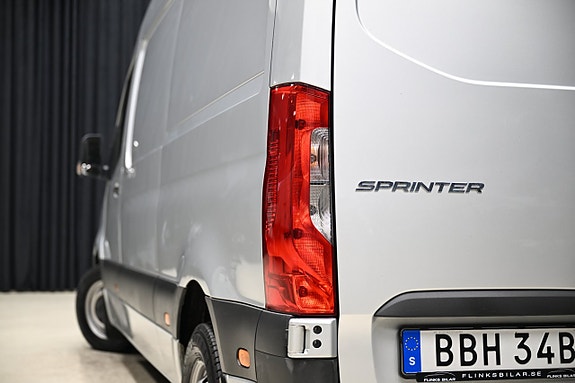 Mercedes-Benz Sprinter 314 21 of 30
