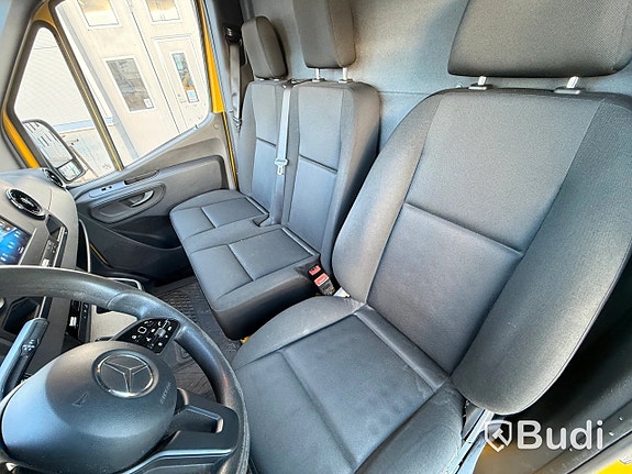 Mercedes-Benz Sprinter 208 10 of 27