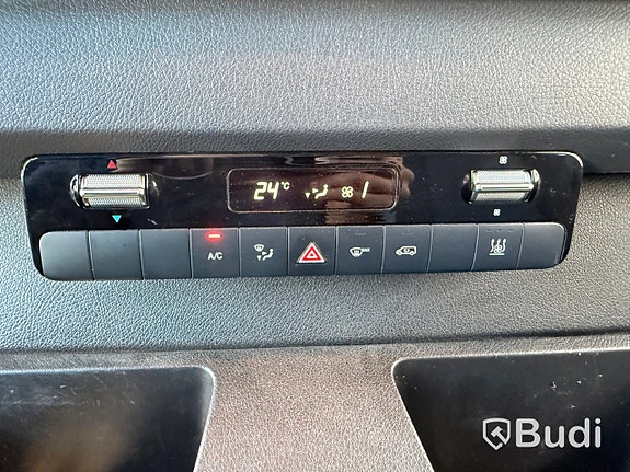 Mercedes-Benz Sprinter 208 19 of 27