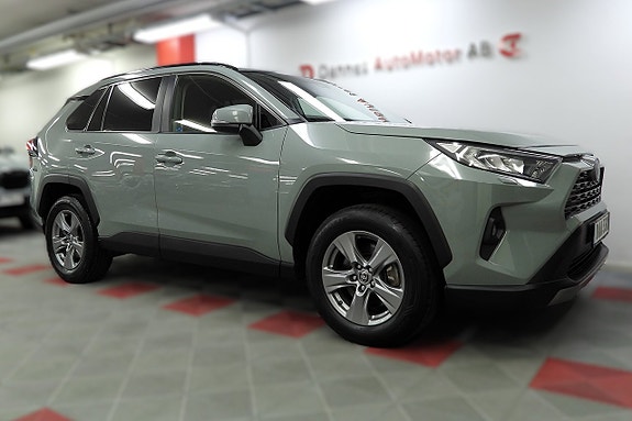 Toyota RAV4 5 of 26