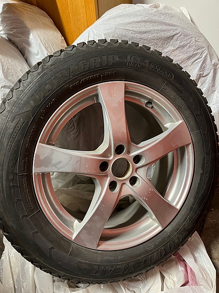 Product image 1 of 3