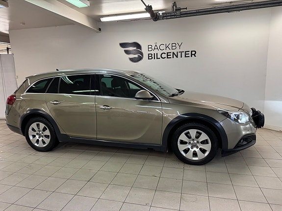 Opel Insignia Country Tourer 8 of 18