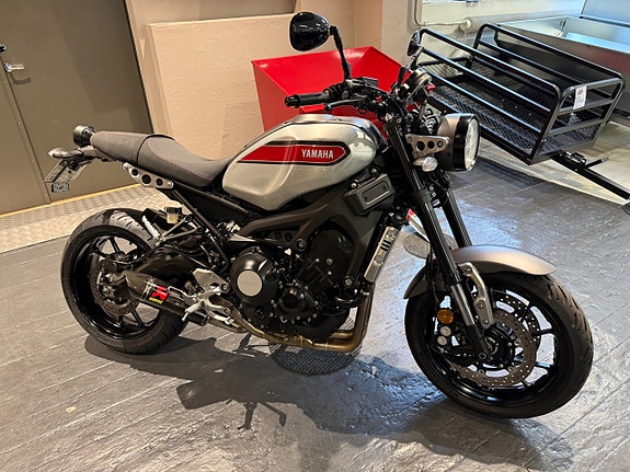 Yamaha XSR900