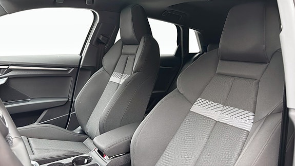 Audi A3 9 of 16