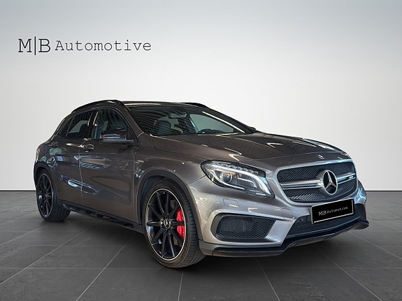 Mercedes-Benz GLA 45 AMG 8 of 17