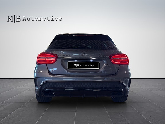 Mercedes-Benz GLA 45 AMG 5 of 17