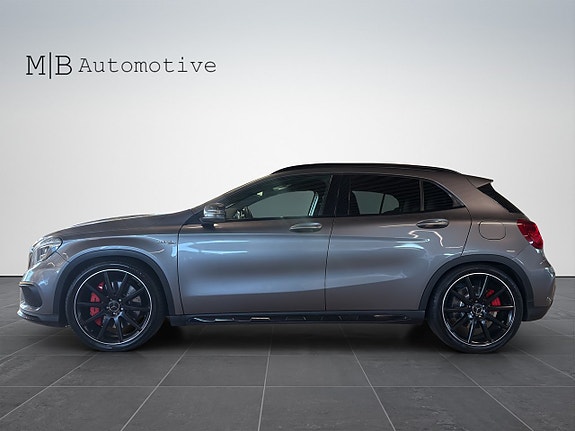Mercedes-Benz GLA 45 AMG 3 of 17