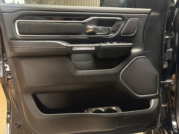 Dodge RAM 16 of 20