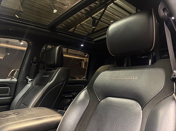 Dodge RAM 14 of 20