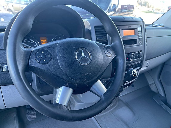 Mercedes-Benz Sprinter 319 9 of 26