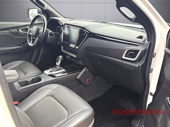 Isuzu D-max 12 of 12