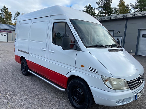 Mercedes-Benz Sprinter 308 7 of 12