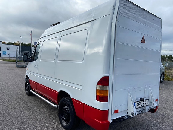 Mercedes-Benz Sprinter 308 8 of 12