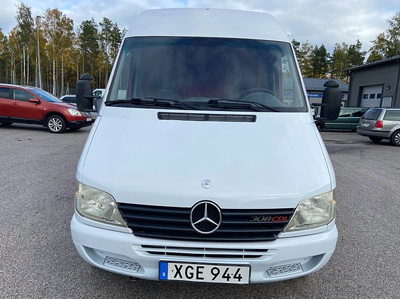 Mercedes-Benz Sprinter 308 9 of 12