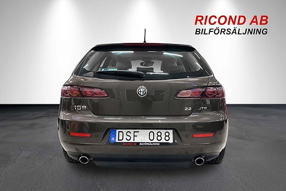 Alfa Romeo 159 6 of 19