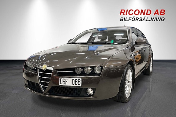 Alfa Romeo 159 8 of 19