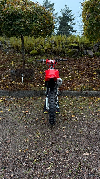 Honda CRF450R Race Bike 4 of 4