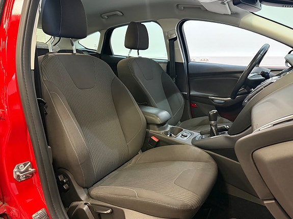 Ford Focus 4 of 8