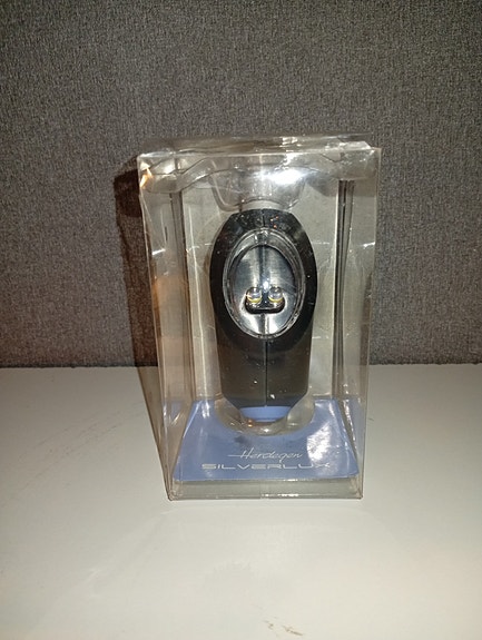 Product image 1 of 4