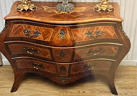 Product image 1 of 7