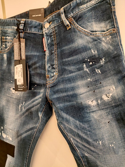 Dsquared2 jean 46 storlek ny med prislapp