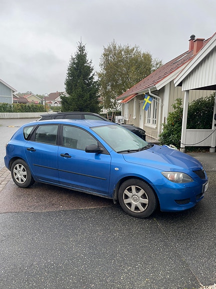 Mazda 3 3 of 5