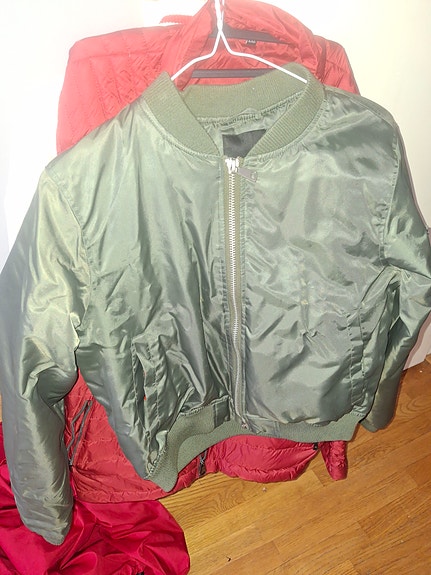 Product image 1 of 4