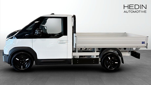 Kia PV5 2 of 14
