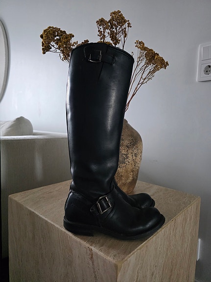 Product image 1 of 7