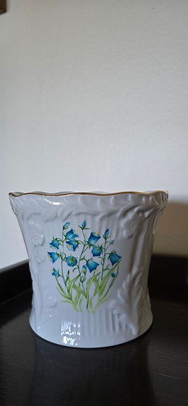 Den Svenska Blomsterkrukan från Haga Form.