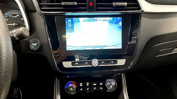 MG ZS EV 12 of 13