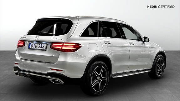 Mercedes-Benz GLC 220 d 2 of 26
