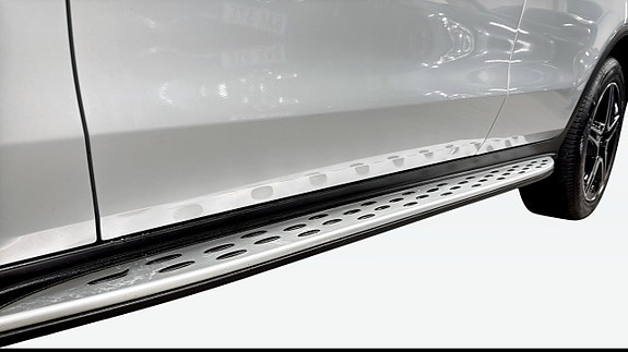 Mercedes-Benz GLC 220 d 15 of 26