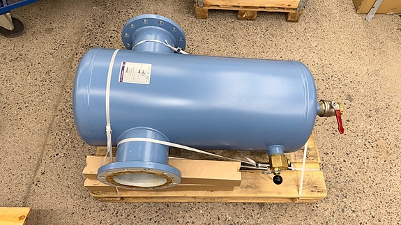 Product image 1 of 9