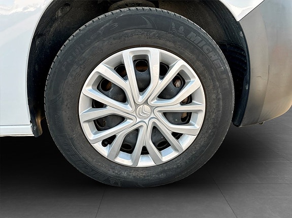 Citroen E-Berlingo 5 of 15