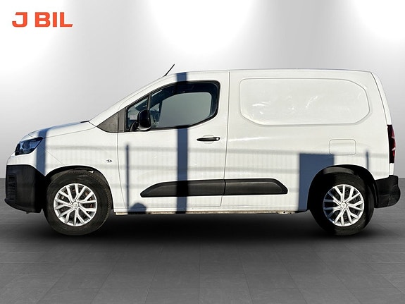 Citroen E-Berlingo 4 of 15