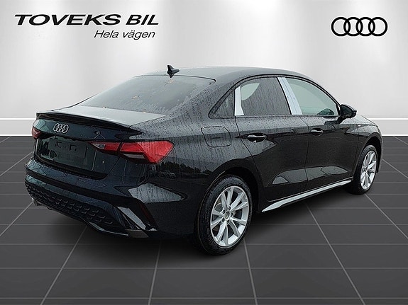 Audi A3 3 of 4